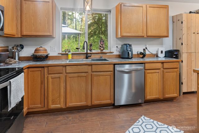 17705 74th Street NW, Vaughn, WA 98394