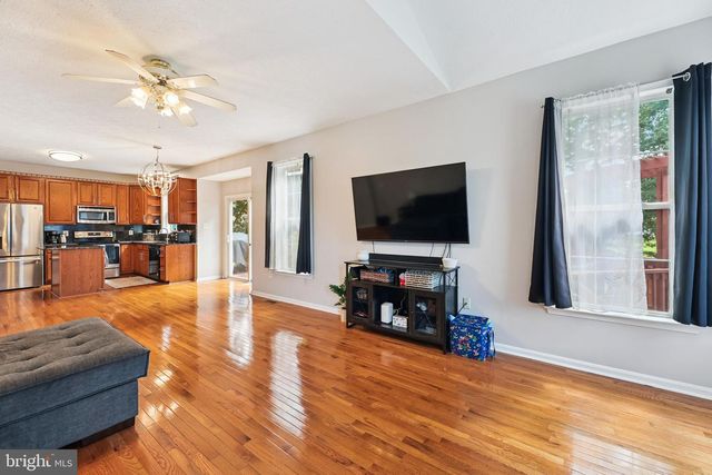 2404 BERRY THICKET CT, Waldorf, MD 20603