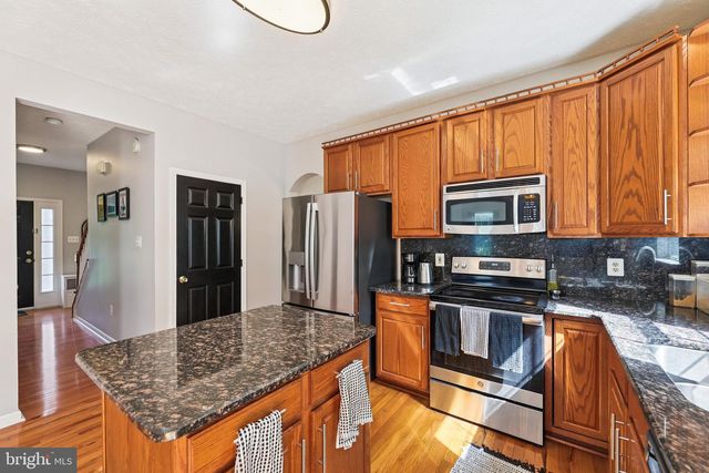 2404 BERRY THICKET CT, Waldorf, MD 20603