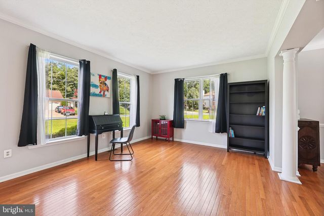 2404 BERRY THICKET CT, Waldorf, MD 20603