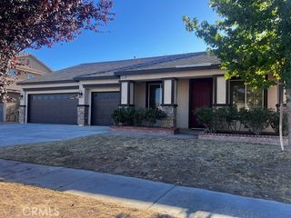 8945 Honeysuckle Avenue, Hesperia, CA 92344