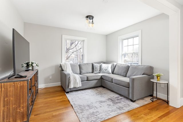 4 Greenough Street, Needham, MA 02494