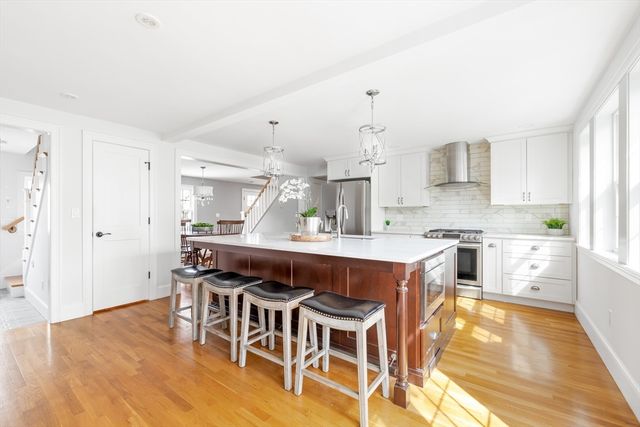 4 Greenough Street, Needham, MA 02494