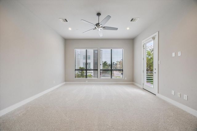 1431 W 24th Street, Houston, TX 77008
