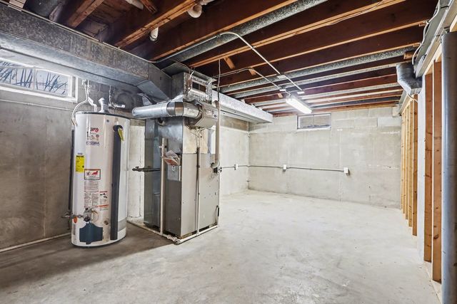 16914 Parkside Avenue, South Holland, IL 60473