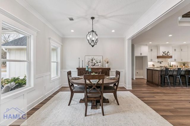 88 Northshore Ave, Jesup, GA 31545