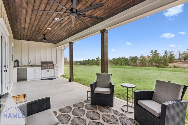 88 Northshore Ave, Jesup, GA 31545