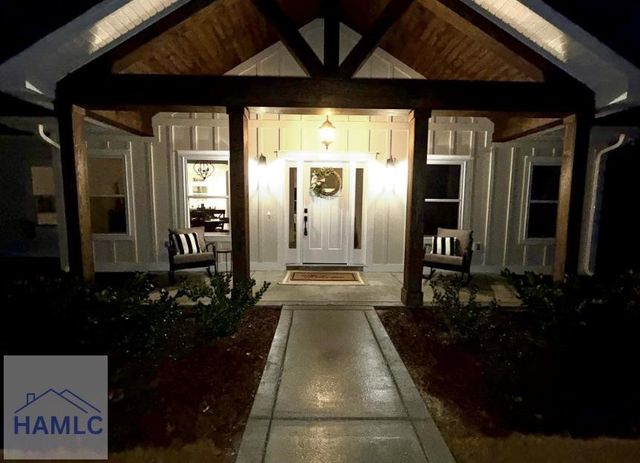 88 Northshore Ave, Jesup, GA 31545