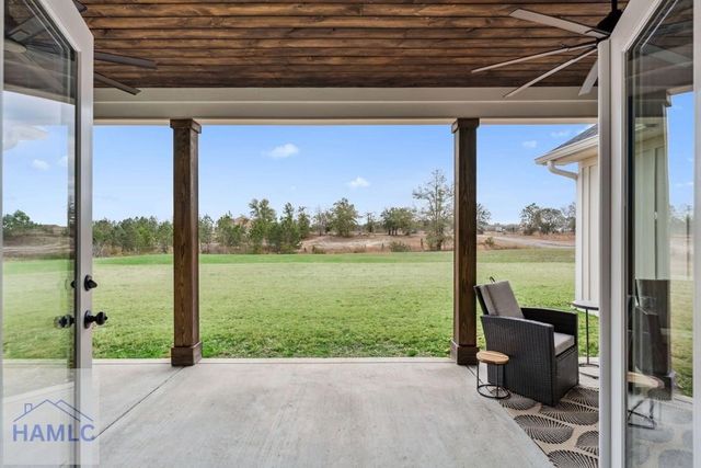 88 Northshore Ave, Jesup, GA 31545