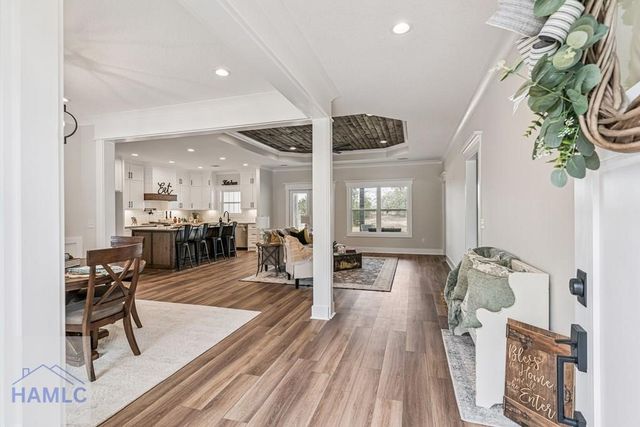 88 Northshore Ave, Jesup, GA 31545