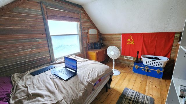 10959 E Tippecanoe Drive, Walkerton, IN 46574