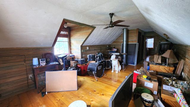 10959 E Tippecanoe Drive, Walkerton, IN 46574