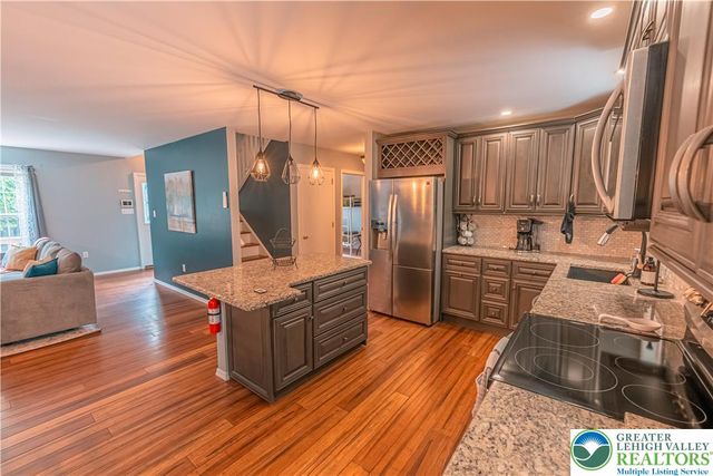 7021 Vista Drive, Coolbaugh Twp, PA 18466