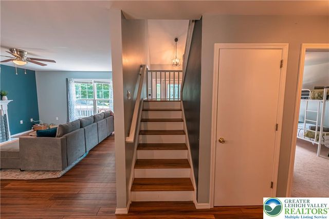 7021 Vista Drive, Coolbaugh Twp, PA 18466