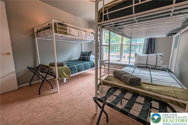 7021 Vista Drive, Coolbaugh Twp, PA 18466