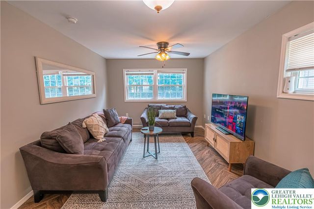 7021 Vista Drive, Coolbaugh Twp, PA 18466