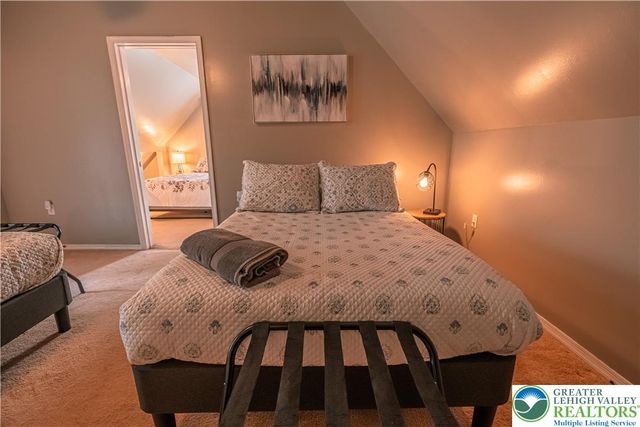 7021 Vista Drive, Coolbaugh Twp, PA 18466