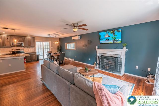 7021 Vista Drive, Coolbaugh Twp, PA 18466