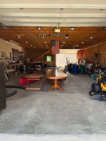 8502 S Vernon Road, Vernon, MI 48429