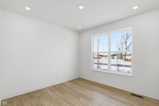 6614 Halsey Street, Zionsville, IN 46077