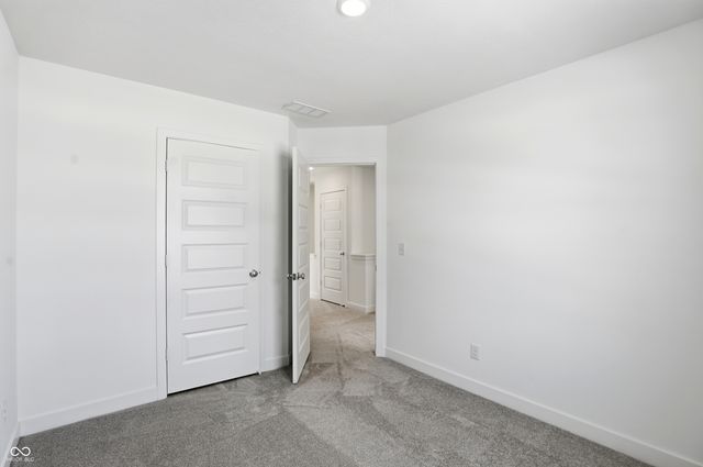 6614 Halsey Street, Zionsville, IN 46077