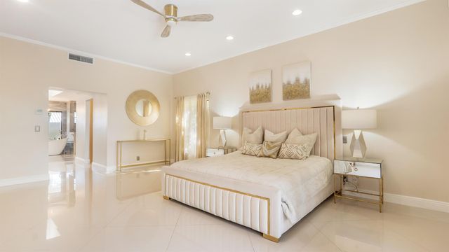 10571 Boca Woods Lane, Boca Raton, FL 33428