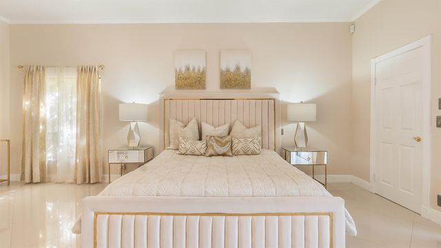 10571 Boca Woods Lane, Boca Raton, FL 33428