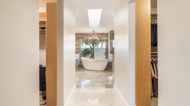 10571 Boca Woods Lane, Boca Raton, FL 33428