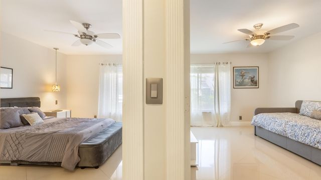 10571 Boca Woods Lane, Boca Raton, FL 33428