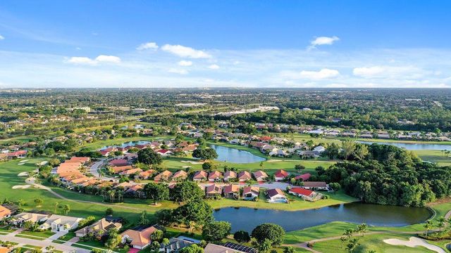 10571 Boca Woods Lane, Boca Raton, FL 33428