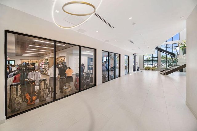 10571 Boca Woods Lane, Boca Raton, FL 33428