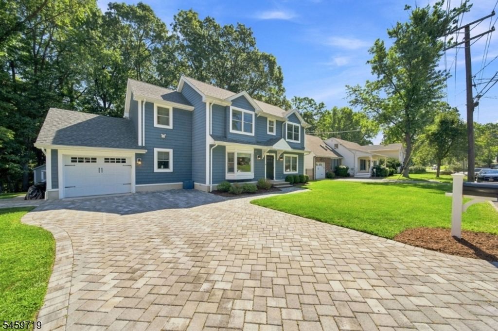 122 Spruce St, Midland Park Boro, NJ 07432 — photo 2