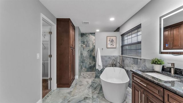 7729 LAKE ANDREA CIRCLE, Mount Dora, FL 32757