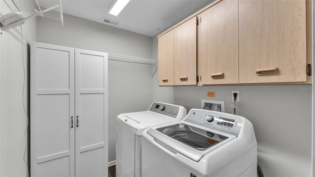 7729 LAKE ANDREA CIRCLE, Mount Dora, FL 32757