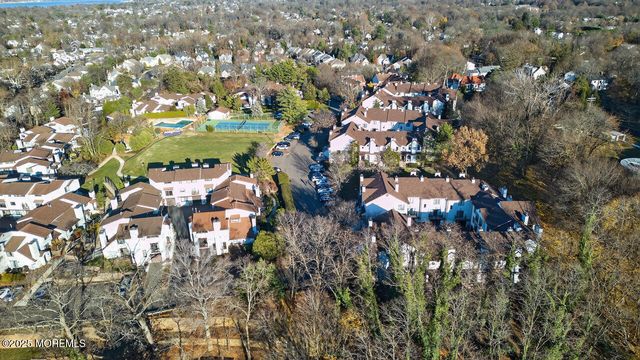 61 Tower Hill Drive 708, Red Bank, NJ 07701