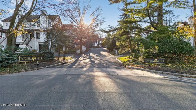 61 Tower Hill Drive 708, Red Bank, NJ 07701