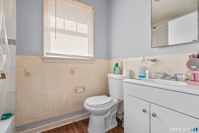 25-37 Piedmont Street, Waterbury, CT 06706