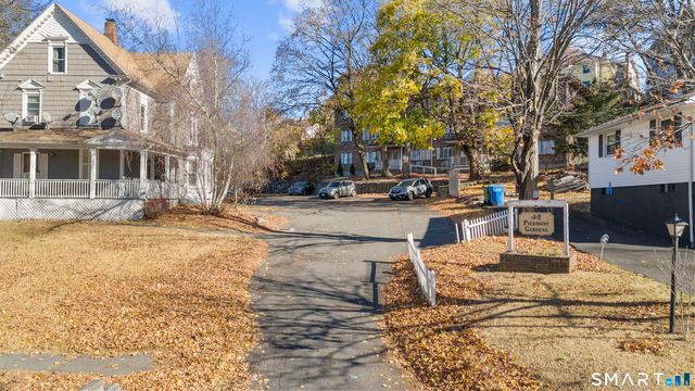 25-37 Piedmont Street, Waterbury, CT 06706