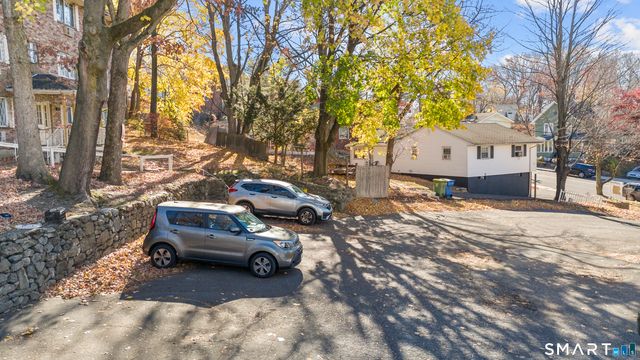 25-37 Piedmont Street, Waterbury, CT 06706