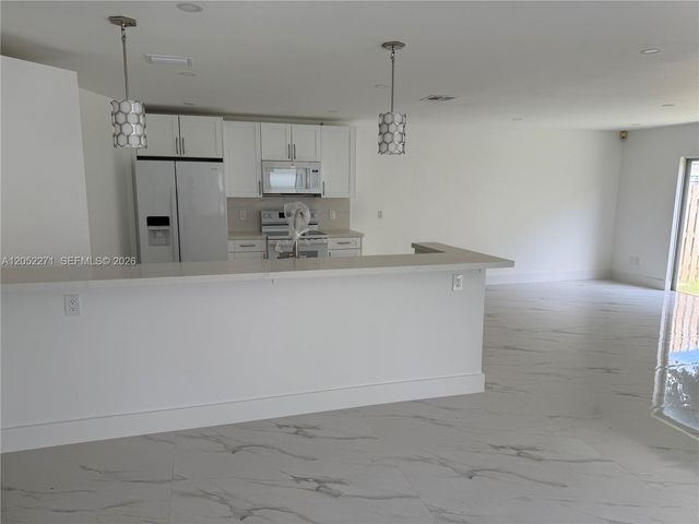 13887 SW 103rd Lane, Miami, FL 33186