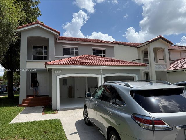 13887 SW 103rd Lane, Miami, FL 33186