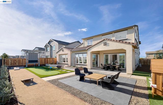 1529 Riverfront Drive, Lathrop, CA 95330
