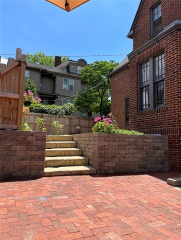 419 N Main St, City Of Greensburg, PA 15601