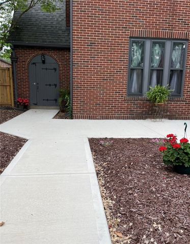 419 N Main St, City Of Greensburg, PA 15601