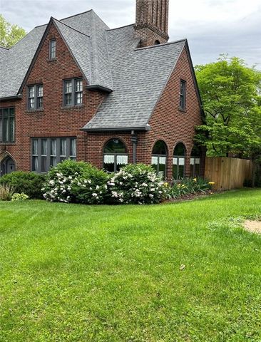 419 N Main St, City Of Greensburg, PA 15601