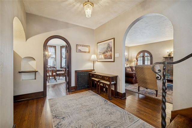 419 N Main St, City Of Greensburg, PA 15601