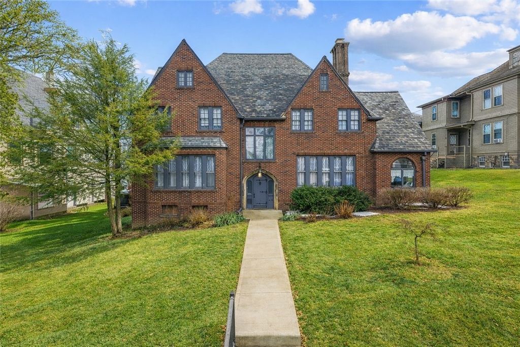 419 N Main St, City Of Greensburg, PA 15601