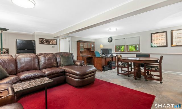 6 Webster Place, Newtown, CT 06470