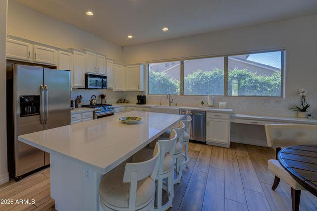 5556 E Sierra Sunset Trail, Cave Creek, AZ 85331