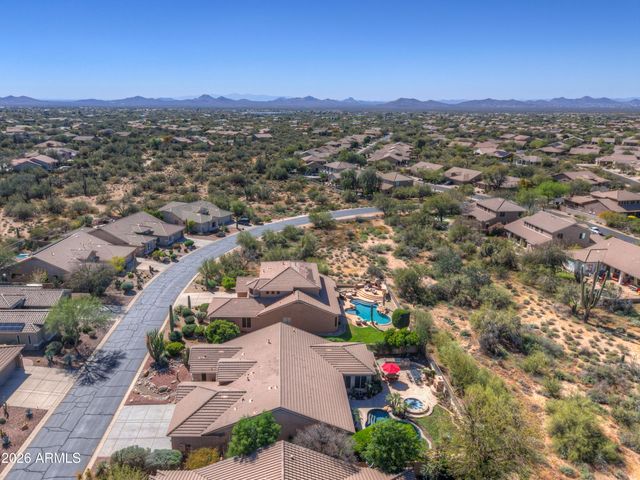 5556 E Sierra Sunset Trail, Cave Creek, AZ 85331
